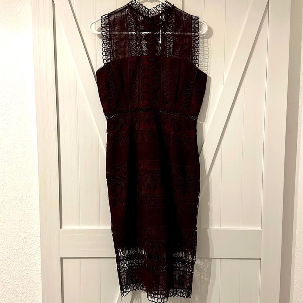 Only worn once lace dress!
